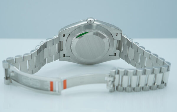 MINT Rolex 228236 DAY DATE PLATINUM FLUTED BEZEL ARABIC GREEN DIAL 2024 RARE FULL SET - Image 8