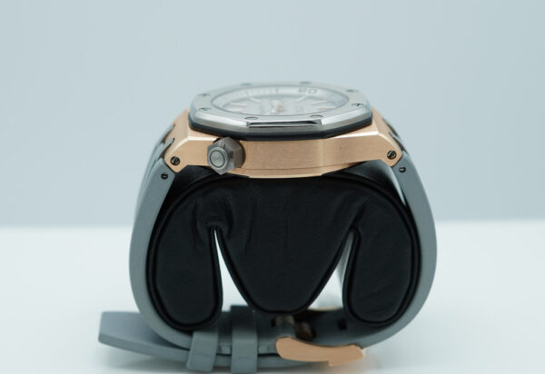 Audemars PIGUET ROYAL OAK OFFSHORE DIVER 15711 ROSE GOLD JAPAN LIMITED 500 FULL SET - Image 3