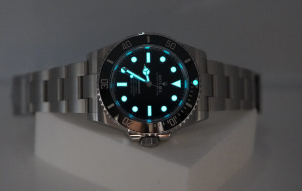 Rolex 124060 SUBMARINER NO DATE 41 NEW MODEL 2024 WARRANTY COMPLETE SET - Image 11