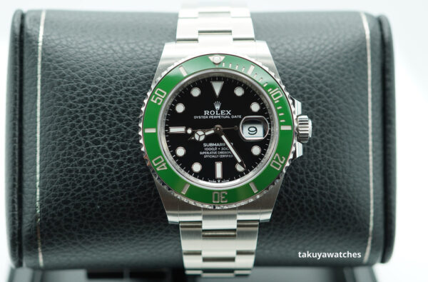 Rolex 126610LV SUBMARINER 41 GREEN MK2 BEZEL BLACK DIAL 2023 COMPLETE SET