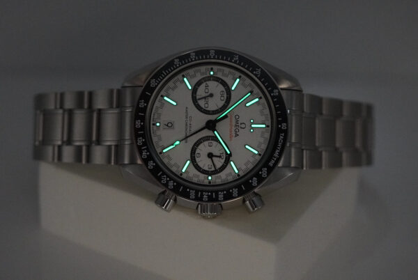 Omega SPEEDMASTER RACING WHITE DIAL EXTRA LEATHER STRAP 2023 WARRANTY - Image 11