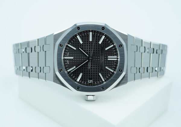 Audemars PIGUET ROYAL OAK 15510ST STAINLESS STEEL BLACK DIAL 2022 COMPLETE SET - Image 9