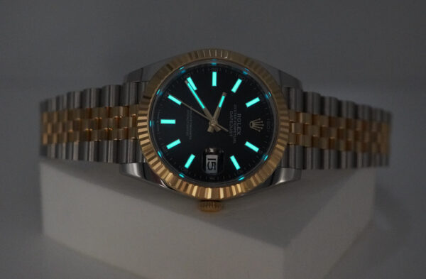 Rolex 126333 DATEJUST 41 YELLOW GOLD STEEL BLACK DIAL JUBILEE 2023 WARRANTY FULL SET - Image 11