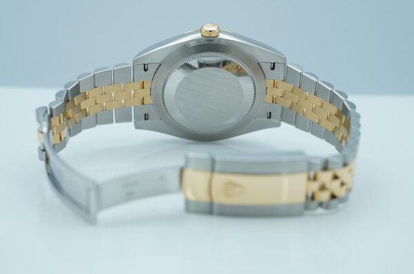 Rolex 126333 DATEJUST 41 YELLOW GOLD STEEL BLACK DIAL JUBILEE 2023 WARRANTY FULL SET - Image 8