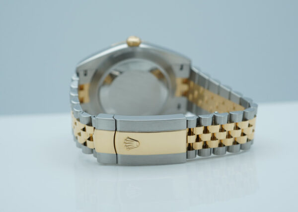 Rolex 126333 DATEJUST 41 YELLOW GOLD STEEL BLACK DIAL JUBILEE 2023 WARRANTY FULL SET - Image 7