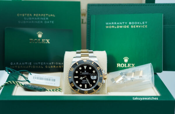 Rolex 126613LN SUBMARINER 18K YELLOW GOLD STEEL BLACK DIAL 2023 FULL SET - Image 2