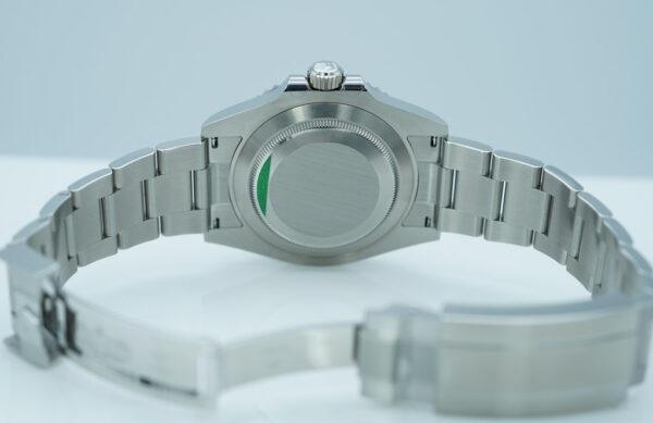 Rolex 124060 SUBMARINER NO DATE 41 NEW MODEL 2024 WARRANTY COMPLETE SET - Image 8