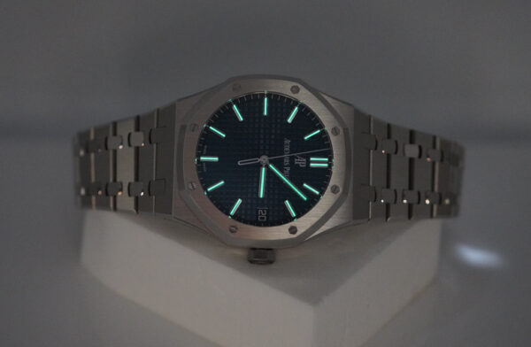 Audemars PIGUET ROYAL OAK 15500ST STAINLESS STEEL BLUE DIAL 41MM 2021 FULL SET - Image 11
