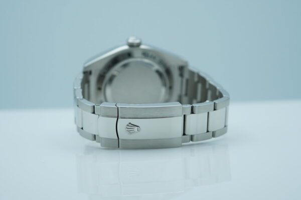 Rolex 116400GV MILGAUSS GREEN CRYSTAL BLACK DIAL 2021 WARRANTY FULL SET - Image 7