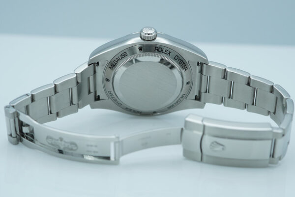Rolex 116400GV MILGAUSS GREEN CRYSTAL BLACK DIAL 2021 WARRANTY FULL SET - Image 8