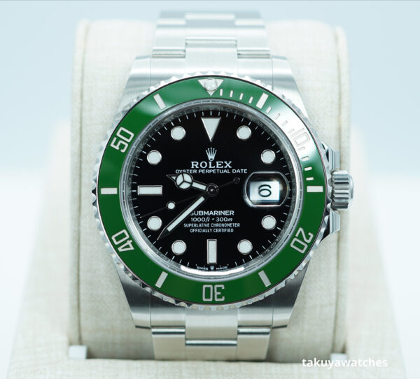 Rolex 126610LV SUBMARINER 41 GREEN MK2 BEZEL BLACK DIAL 2024 COMPLETE SET