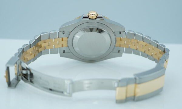 Rolex 126713GRNR GMT MASTER 2 GREY BLACK BEZEL JUBILEE BAND 2024 FULL SET - Image 8