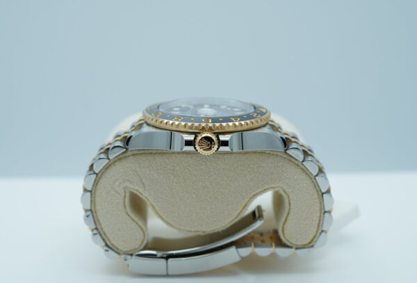 Rolex 126713GRNR GMT MASTER 2 GREY BLACK BEZEL JUBILEE BAND 2024 FULL SET - Image 3