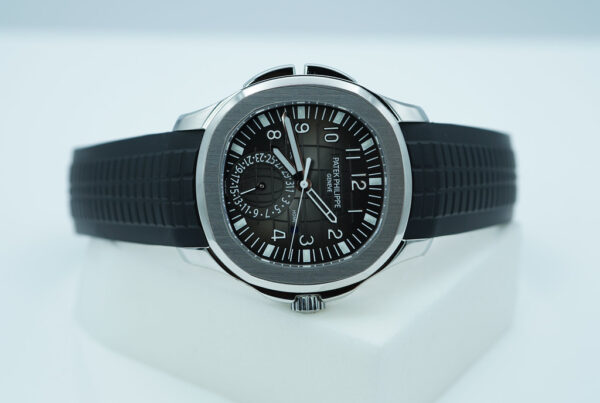 Patek PHILIPPE 5164A AQUANAUT TRAVEL TIME STAINLESS STEEL 2019 COMPLETE SET - Image 10