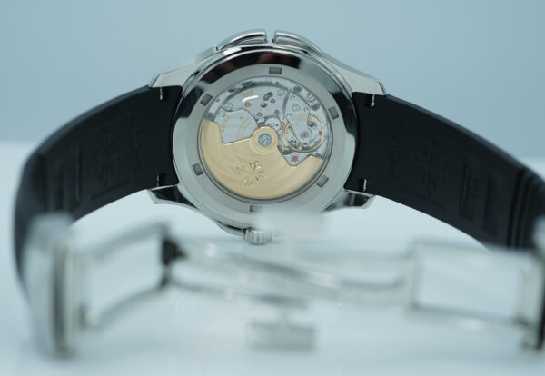 Patek PHILIPPE 5164A AQUANAUT TRAVEL TIME STAINLESS STEEL 2019 COMPLETE SET - Image 9