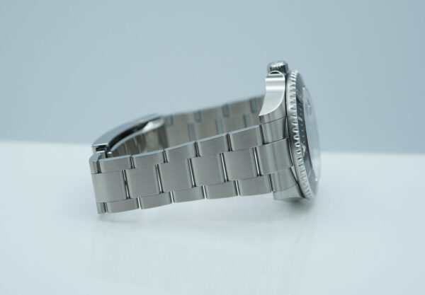 Rolex 126600 SEA-DWELLER CYCLOPS RED TEXT 2023 WARRANTY COMPLETE SET - Image 6