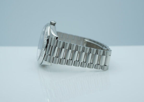Rolex 228236 DAY DATE PLATINUM FLUTED BEZEL ICE BLUE ROMAN DIAL 2023 FULL SET - Image 5