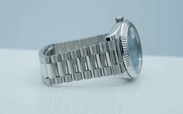 Rolex 228236 DAY DATE PLATINUM FLUTED BEZEL ICE BLUE ROMAN DIAL 2023 FULL SET - Image 6