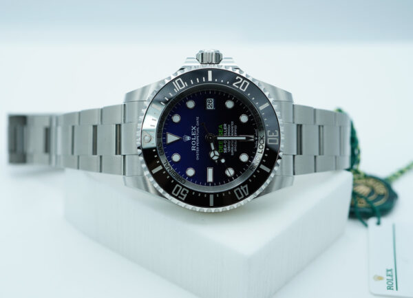 Rolex 136660 DEEPSEA D-BLUE DIAL JAMES CAMERON 2024 COMPLETE SET - Image 10