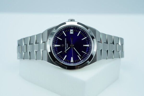 Vacheron CONSTANTIN OVERSEAS 4520V STAINLESS STEEL BLUE DIAL 2024 NEW MODEL FULL SET - Image 10
