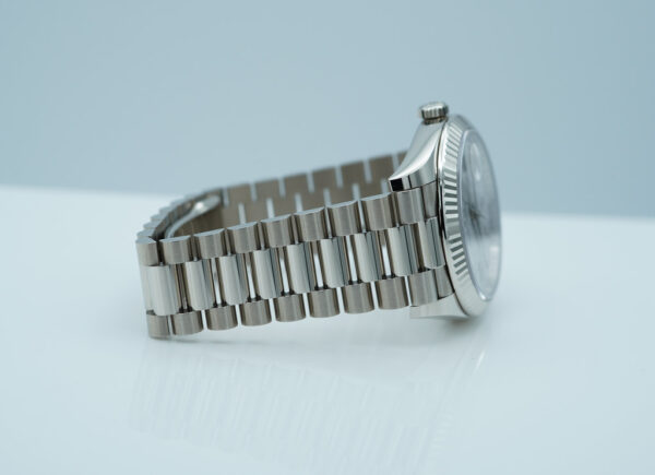 Rolex 228239 DAY DATE 40 WHITE GOLD METEORITE BAGUETTE DIAMOND DIAL FULL SET - Image 6