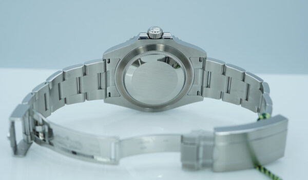 BRAND NEW Rolex 124060 SUBMARINER NO DATE 41MM 2024 WARRANTY COMPLETE SET - Image 8