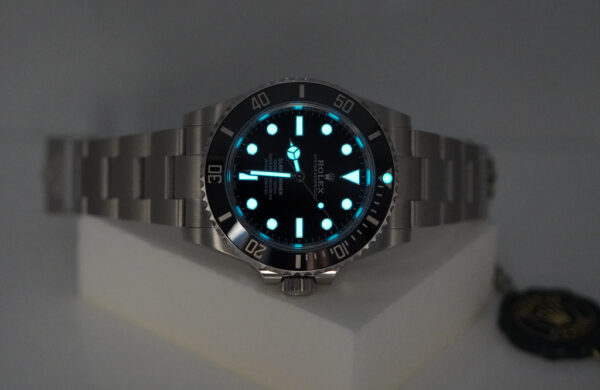 BRAND NEW Rolex 124060 SUBMARINER NO DATE 41MM 2024 WARRANTY COMPLETE SET - Image 11