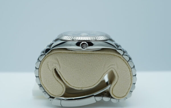 Rolex 126334 DATEJUST 41 FLUTED BEZEL BLUE STICK DIAL JUBILEE WARRANTY FULL SET - Image 3