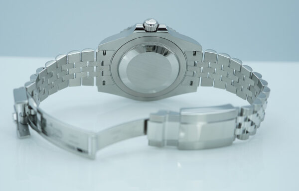 Rolex 126710BLRO PEPSI GMT MASTER II RED BLUE JUBILEE BAND 2024 FULL SET - Image 8