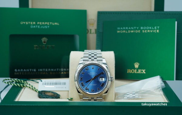 Rolex 126334 DATEJUST 41 FLUTED BEZEL BLUE ROMAN DIAL JUBILEE 2024 FULL SET - Image 2