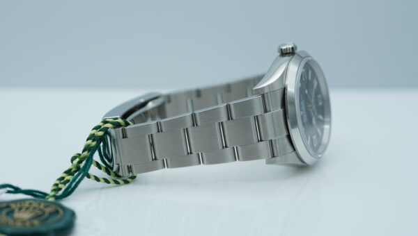BRAND NEW Rolex 124270 EXPLORER I FULL LUME DIAL 36MM 2024 WARRANTY COMPLETE SET - Image 6