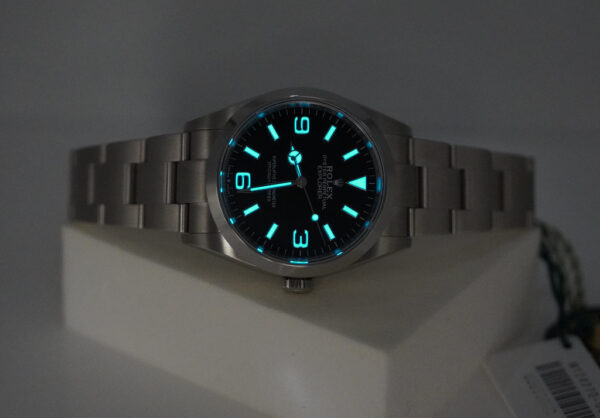 BRAND NEW Rolex 124270 EXPLORER I FULL LUME DIAL 36MM 2024 WARRANTY COMPLETE SET - Image 11
