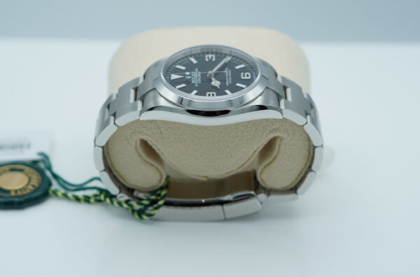BRAND NEW Rolex 124270 EXPLORER I FULL LUME DIAL 36MM 2024 WARRANTY COMPLETE SET - Image 4