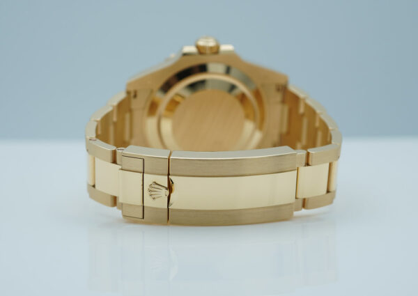 Rolex 126618LB SUBMARINER 41 YELLOW GOLD BLUE DIAL 2024 WARRANTY FULL SET - Image 7