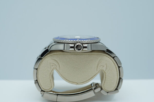 Rolex 126619LB SUBMARINER 41 18K WHITE GOLD BLUE BEZEL 2023 WARRANTY FULL SET - Image 3