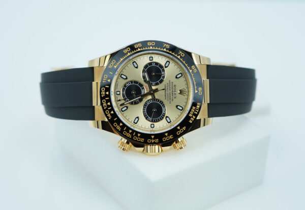 Rolex 116518LN DAYTONA YML PIKACHU 18K YELLOW GOLD OYSTERFLEX COMPLETE SET - Image 9