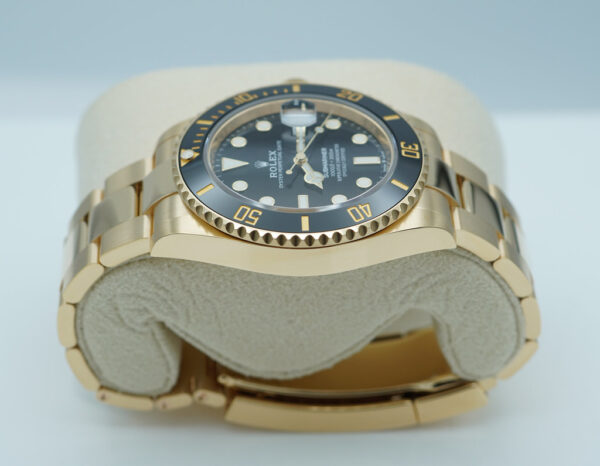 Rolex 126618LN SUBMARINER 41 YELLOW GOLD BLACK DIAL 2023 WARRANTY FULL SET - Image 4