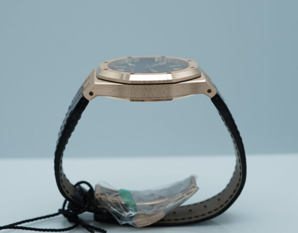 BRAND NEW Audemars PIGUET ROYAL OAK 15510OR 18K ROSE GOLD BLACK DIAL 2024 FULL SET - Image 4
