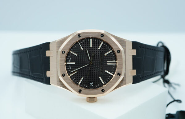 BRAND NEW Audemars PIGUET ROYAL OAK 15510OR 18K ROSE GOLD BLACK DIAL 2024 FULL SET - Image 9
