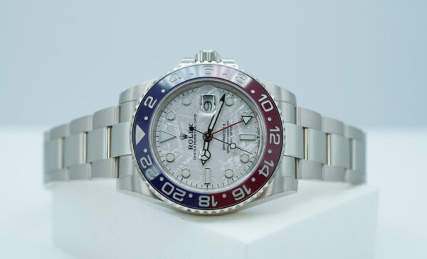 Rolex 126719BLRO GMT MASTER 2 WHITE GOLD PEPSI METEORITE DIAL 2022 FULL SET - Image 10