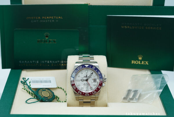 Rolex 126719BLRO GMT MASTER 2 WHITE GOLD PEPSI METEORITE DIAL 2022 FULL SET - Image 2