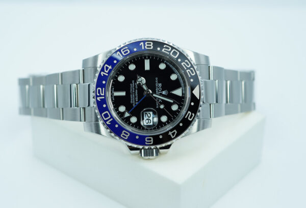 Rolex 116710BLNR GMT MASTER 2 BLACK BLUE CERAMIC BEZEL BATMAN 2016 FULL SET - Image 9