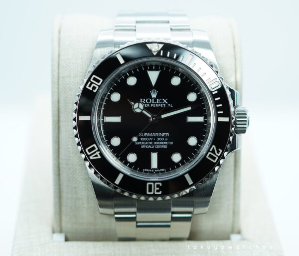 Rolex 114060 SUBMARINER NO DATE STAINLESS STEEL 40MM 2016 COMPLETE SET