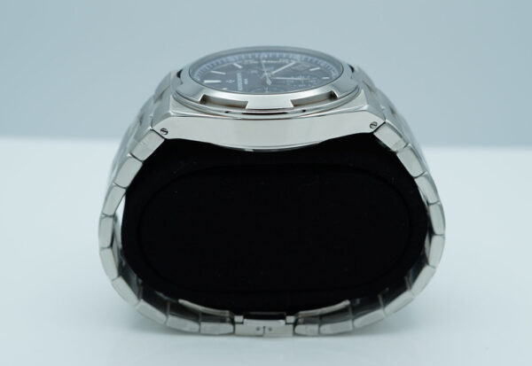 Vacheron CONSTANTIN OVERSEAS CHRONOGRAPH 5500V BLUE DIAL 2021 COMPLETE SET - Image 4
