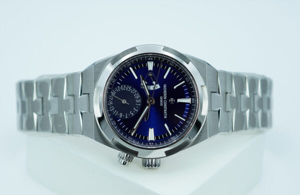 Vacheron CONSTANTIN OVERSEAS DUAL TIME 7900V BLUE DIAL 2021 WARRANTY FULL SET - Image 9