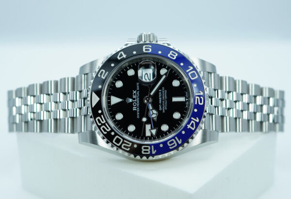 Rolex 126710BLNR GMT MASTER 2 BLACK BLUE BEZEL JUBILEE 2023 WARRANTY FULL SET - Image 10