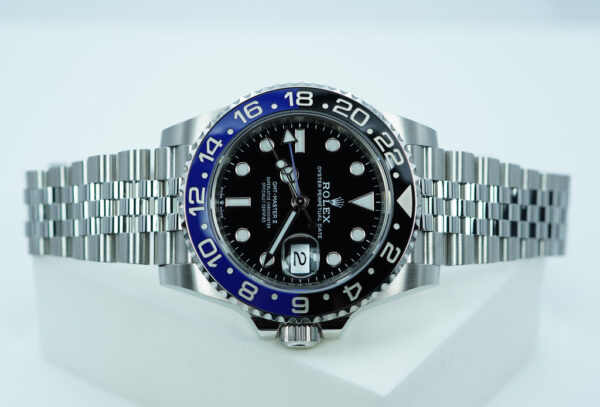 Rolex 126710BLNR GMT MASTER 2 BLACK BLUE BEZEL JUBILEE 2023 WARRANTY FULL SET - Image 9