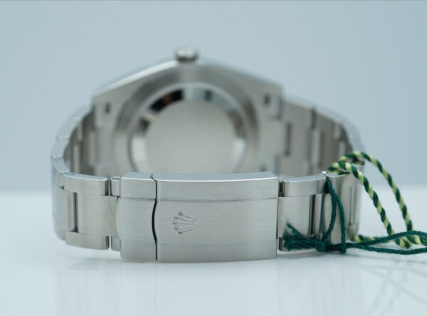 BRAND NEW Rolex 124300 OYSTER PERPETUAL BLUE DIAL 2024 41MM COMPLETE SET - Image 7