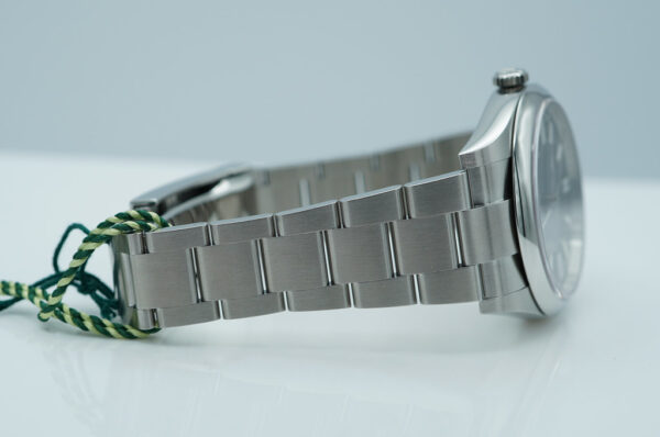 BRAND NEW Rolex 124300 OYSTER PERPETUAL BLUE DIAL 2024 41MM COMPLETE SET - Image 6