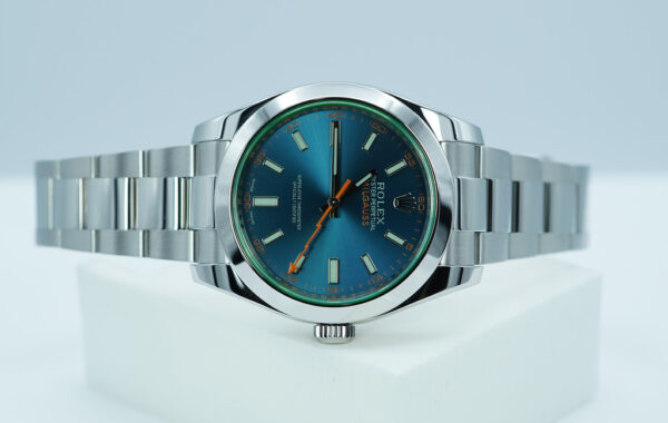 Rolex 116400GV MILGAUSS GREEN CRYSTAL Z BLUE DIAL 2017 FULL SET - Image 9